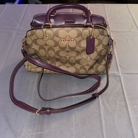 COACH Mini Lillie Carryall and French Purse - Picture 5 of 10